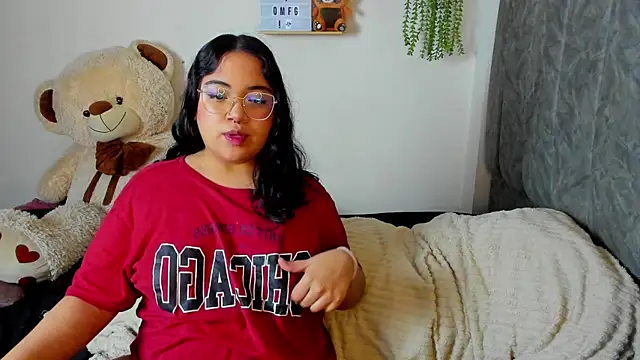 maddie-and-chelsea- online show from January 2026 05:40:01 PM