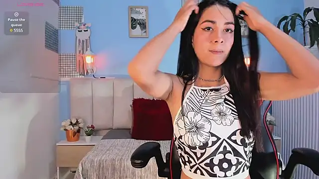 lyzzi smith01 online show from December 2024 07:45:02 PM