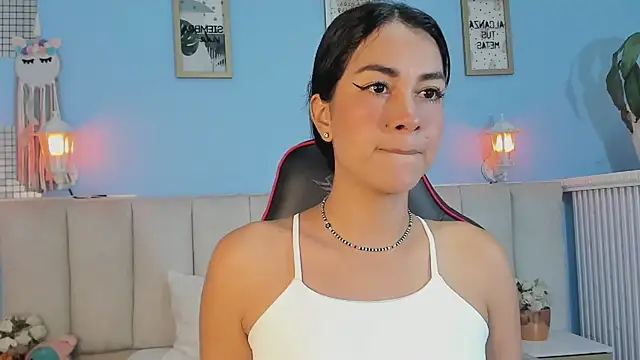 lyzzi smith01 online show from February 2025 07:31:02 PM