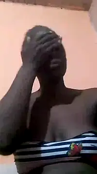 ZIPORA07 online show from February 2025 12:49:01 AM