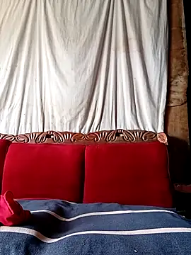 Snapshot of ZIPORA07 chatting on February 2026 07:24:01 AM ZIPORA07 online show from February 2026 07:24:01 AM