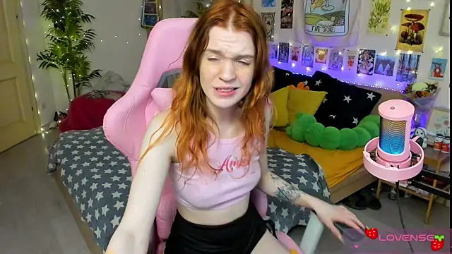 Sunny Elly online show from April 2026 06:25:02 AM