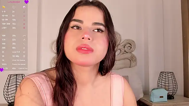 Victoria vallejo  online show from March 2025 11:33:02 AM