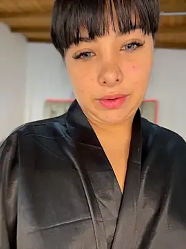 Alexa Miss online show from September 2025 02:51:01 PM