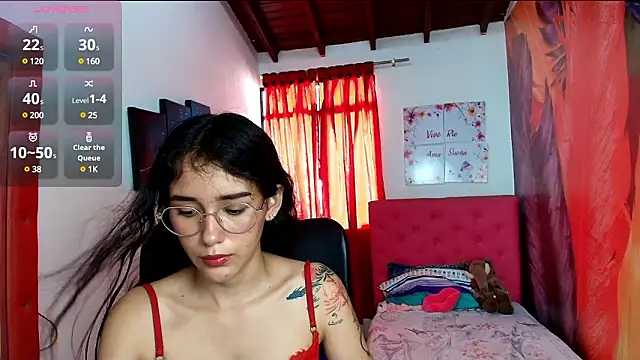 miley blue  online show from December 2024 07:12:01 PM