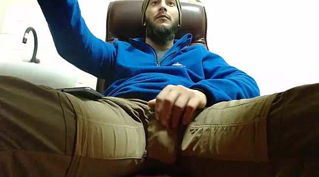 hardbigcock16 online show from December 2024 08:56:01 AM