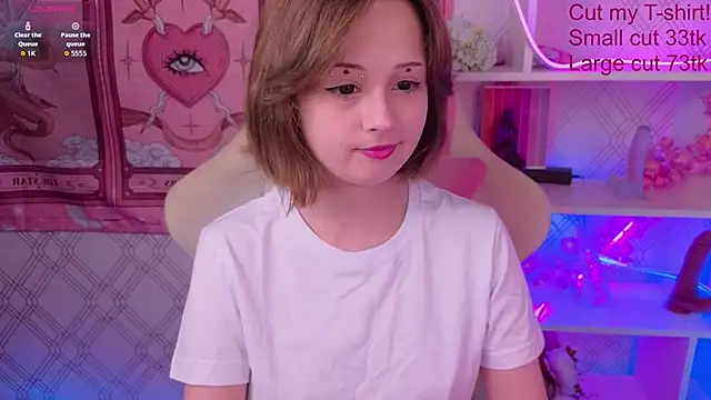 Mary uw online show from September 2025 03:43:01 AM