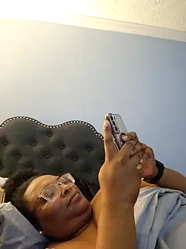 Snapshot of caramelchocolate88 chatting on April 2026 10:49:02 AM caramelchocolate88 online show from April 2026 10:49:02 AM