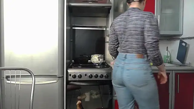 Kashtanka  online show from February 2025 06:41:01 AM