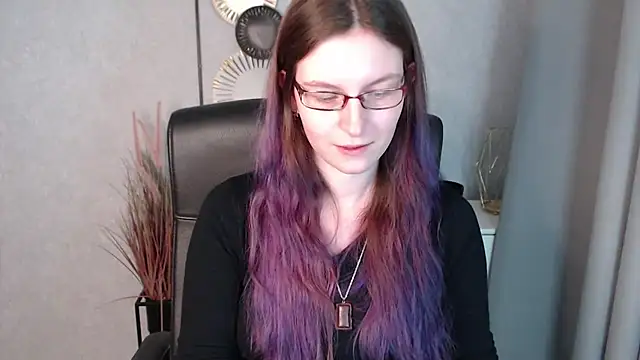 emmaxDelight online show from January 2025 12:46:02 PM