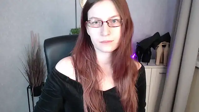 emmaxDelight online show from February 2026 08:02:02 AM