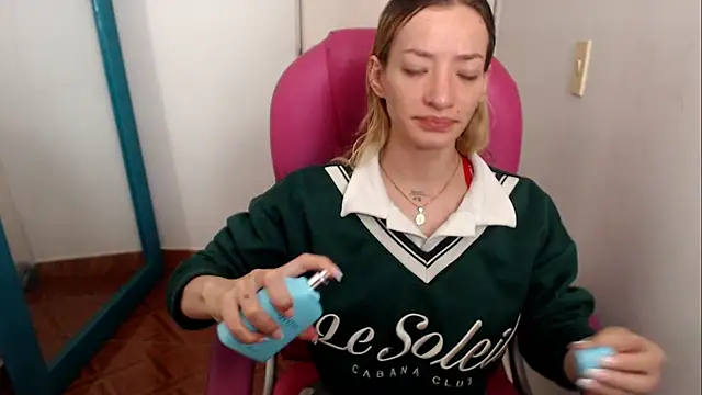 zoe jones13 online show from July 2026 12:14:02 AM