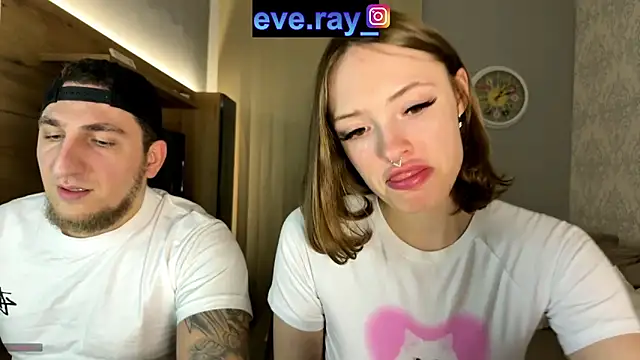 Nihanna kiss online show from January 2025 09:50:01 PM