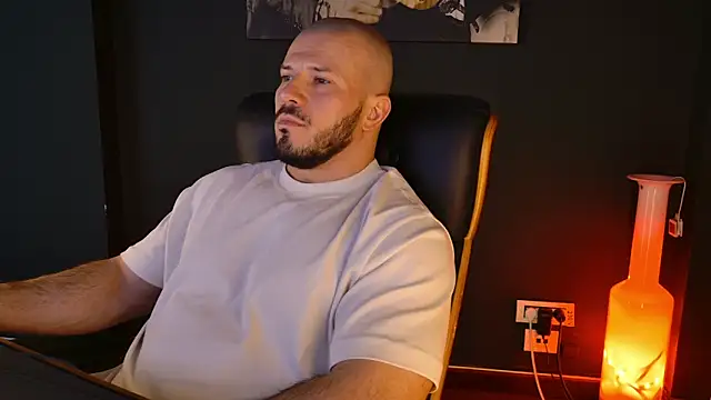 AngeloEric online show from February 2026 11:36:02 AM