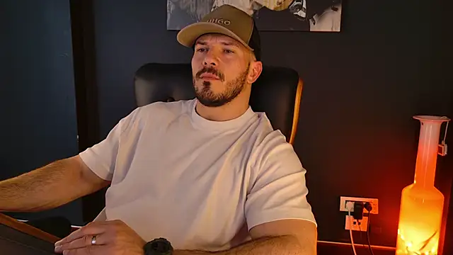 AngeloEric online show from March 2026 12:33:01 PM