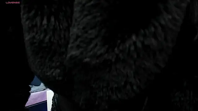 LARISSAEVANS online show from February 2025 12:21:02 PM