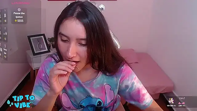 Snapshot of sweetyy_lollipop chatting on February 2025 07:49:01 PM sweetyy lollipop online show from February 2025 07:49:01 PM