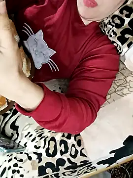 Snapshot of jijijoudia chatting on January 2025 08:33:01 PM jijijoudia online show from January 2025 08:33:01 PM