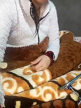 Snapshot of jijijoudia chatting on January 2025 10:05:01 PM jijijoudia online show from January 2025 10:05:01 PM