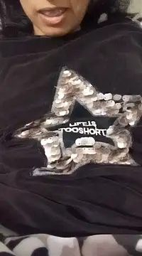 Snapshot of jijijoudia chatting on February 2025 08:52:02 PM jijijoudia online show from February 2025 08:52:02 PM