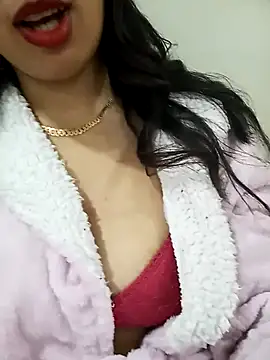 Snapshot of jijijoudia chatting on March 2025 11:53:01 PM jijijoudia online show from March 2025 11:53:01 PM