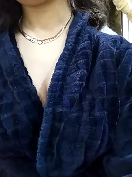 Snapshot of jijijoudia chatting on March 2025 04:52:01 AM jijijoudia online show from March 2025 04:52:01 AM