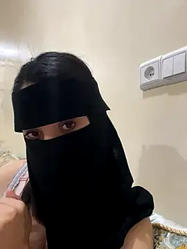 Snapshot of jijijoudia chatting on September 2025 11:18:02 PM jijijoudia online show from September 2025 11:18:02 PM