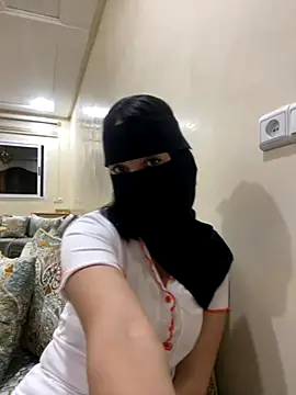 Snapshot of jijijoudia chatting on October 2025 12:33:02 AM jijijoudia online show from October 2025 12:33:02 AM