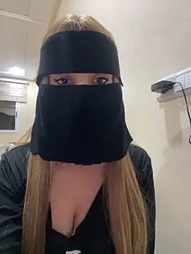 Snapshot of jijijoudia chatting on November 2025 12:20:01 AM jijijoudia online show from November 2025 12:20:01 AM