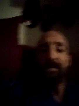 Snapshot of armdy371 chatting on April 2026 08:37:02 AM armdy371 online show from April 2026 08:37:02 AM