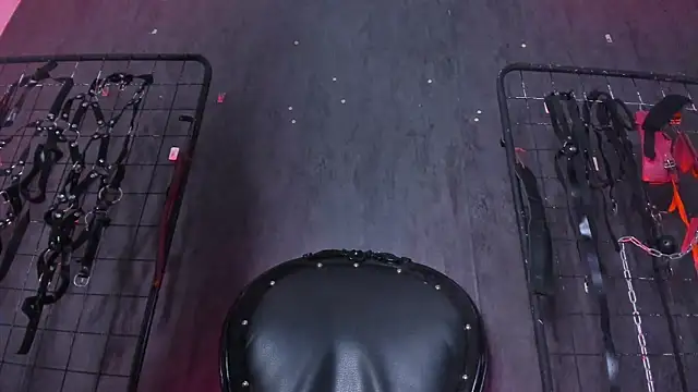 Carolina Arias online show from October 2025 07:36:02 PM