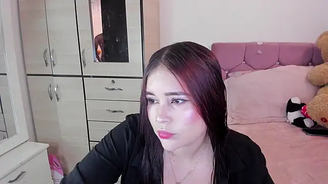 hotbbc wife online show from February 2025 04:26:01 PM