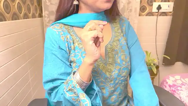 Your Sassy Goddess online show from January 2025 05:08:01 PM