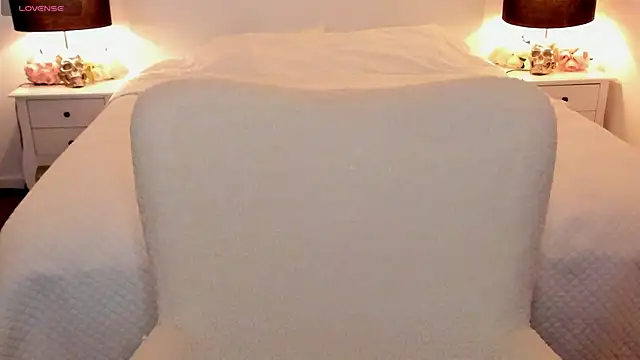 NatalyThorn88 online show from February 2025 07:49:01 PM