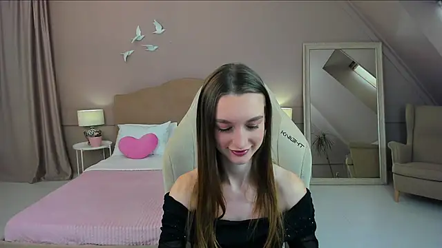 Snapshot of AshleyMillsss chatting on December 2024 07:28:02 AM AshleyMillsss online show from December 2024 07:28:02 AM