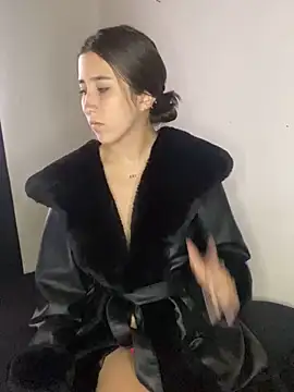  Luuna online show from March 2025 05:59:02 PM