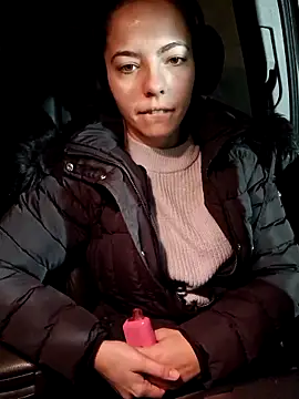 Snapshot of allinqueen chatting on December 2024 09:50:01 PM allinqueen online show from December 2024 09:50:01 PM