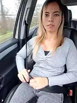 Snapshot of allinqueen chatting on January 2025 08:51:02 AM allinqueen online show from January 2025 08:51:02 AM