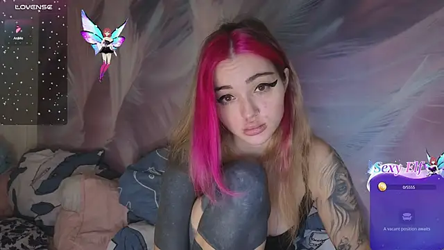 Snapshot of Coralie20_ chatting on March 2025 11:39:02 AM Coralie20 online show from March 2025 11:39:02 AM