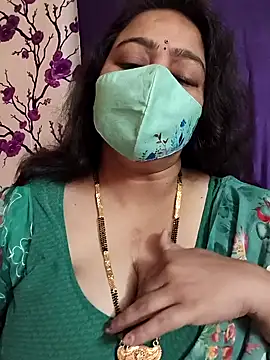 Snapshot of neelu-hoty chatting on January 2025 02:39:02 AM neelu-hoty online show from January 2025 02:39:02 AM