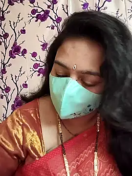 Snapshot of neelu-hoty chatting on January 2025 03:35:01 PM neelu-hoty online show from January 2025 03:35:01 PM