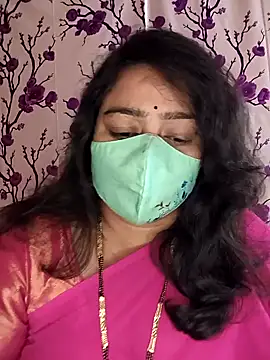 Snapshot of neelu-hoty chatting on January 2025 03:27:01 PM neelu-hoty online show from January 2025 03:27:01 PM