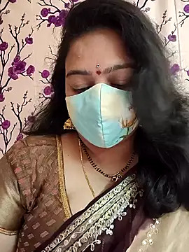 Snapshot of neelu-hoty chatting on January 2025 01:02:02 PM neelu-hoty online show from January 2025 01:02:02 PM