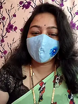 Snapshot of neelu-hoty chatting on January 2025 03:45:01 PM neelu-hoty online show from January 2025 03:45:01 PM