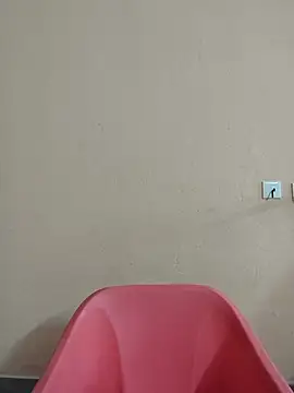 Snapshot of neelu-hoty chatting on February 2025 04:02:01 PM neelu-hoty online show from February 2025 04:02:01 PM