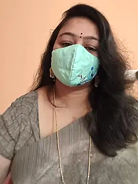 Snapshot of neelu-hoty chatting on March 2025 03:52:01 PM neelu-hoty online show from March 2025 03:52:01 PM