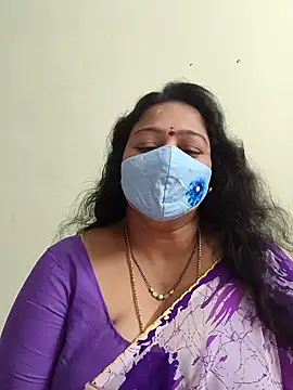 Snapshot of neelu-hoty chatting on September 2025 01:01:01 PM neelu-hoty online show from September 2025 01:01:01 PM