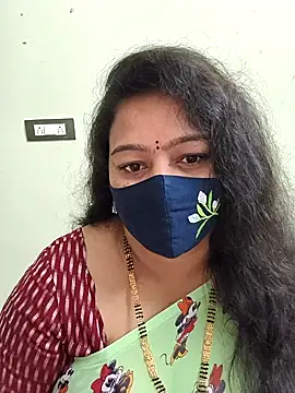 Snapshot of neelu-hoty chatting on February 2026 01:18:02 PM neelu-hoty online show from February 2026 01:18:02 PM