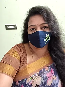 Snapshot of neelu-hoty chatting on February 2026 08:15:02 AM neelu-hoty online show from February 2026 08:15:02 AM