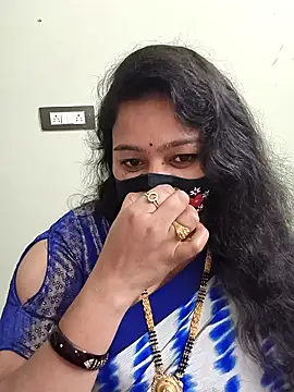 Snapshot of neelu-hoty chatting on February 2026 05:00:02 PM neelu-hoty online show from February 2026 05:00:02 PM